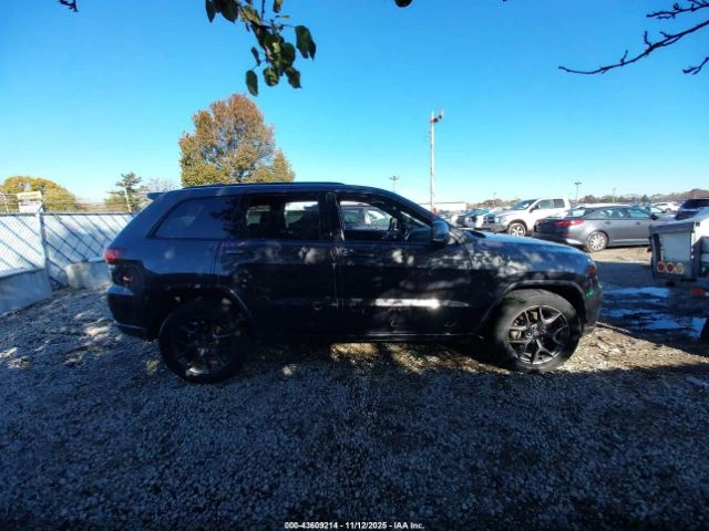 Jeep Grand cherokee 80TH ANNIVERSARY 4X4 3, 6 Дистроник Панорама Обдух, снимка 6 - Автомобили и джипове - 54323182