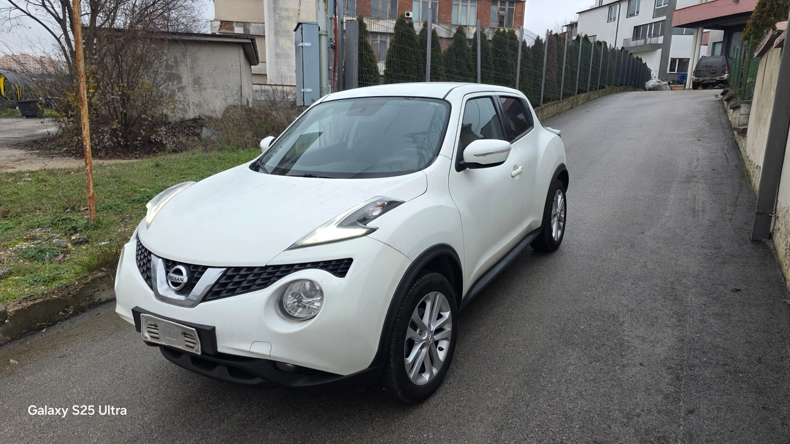 Nissan Juke 1.6i   газ  Face, снимка 1