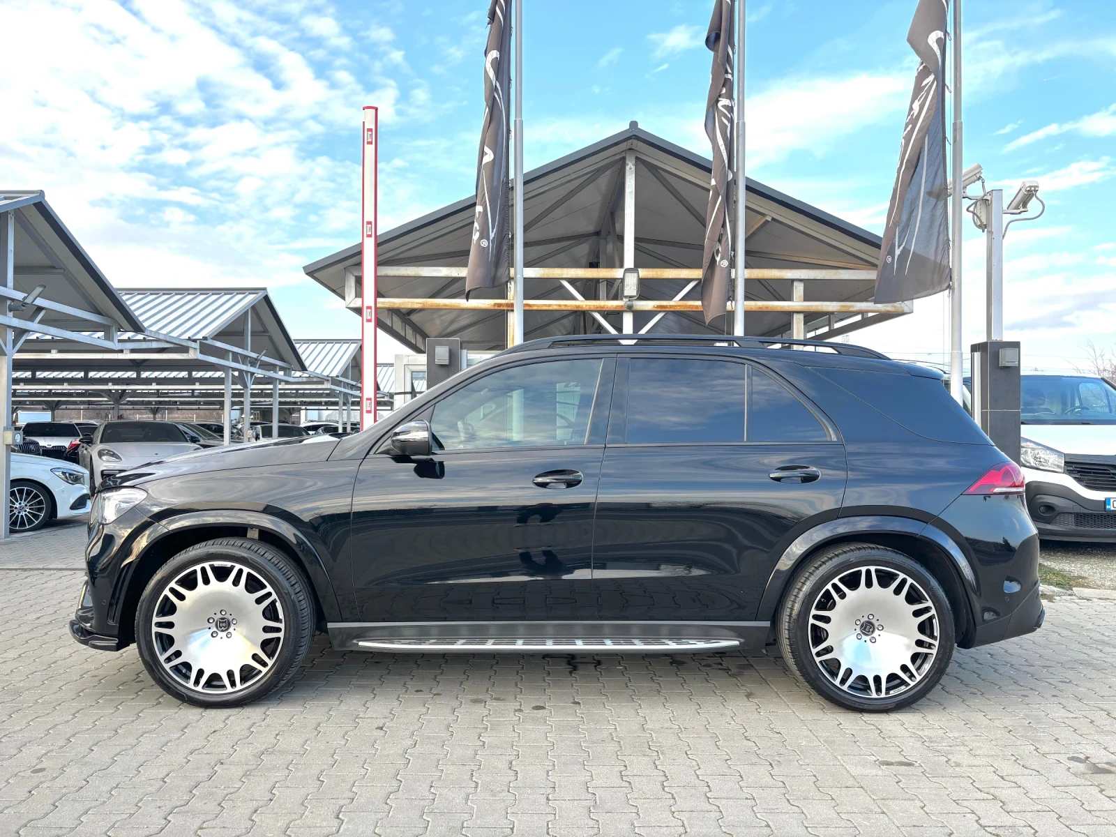 Mercedes-Benz GLE 400 #BRABUS#E-ABC#PANO#DESIGNO#SOFTCL#BURM#ОБДУХ#360*  - изображение 4