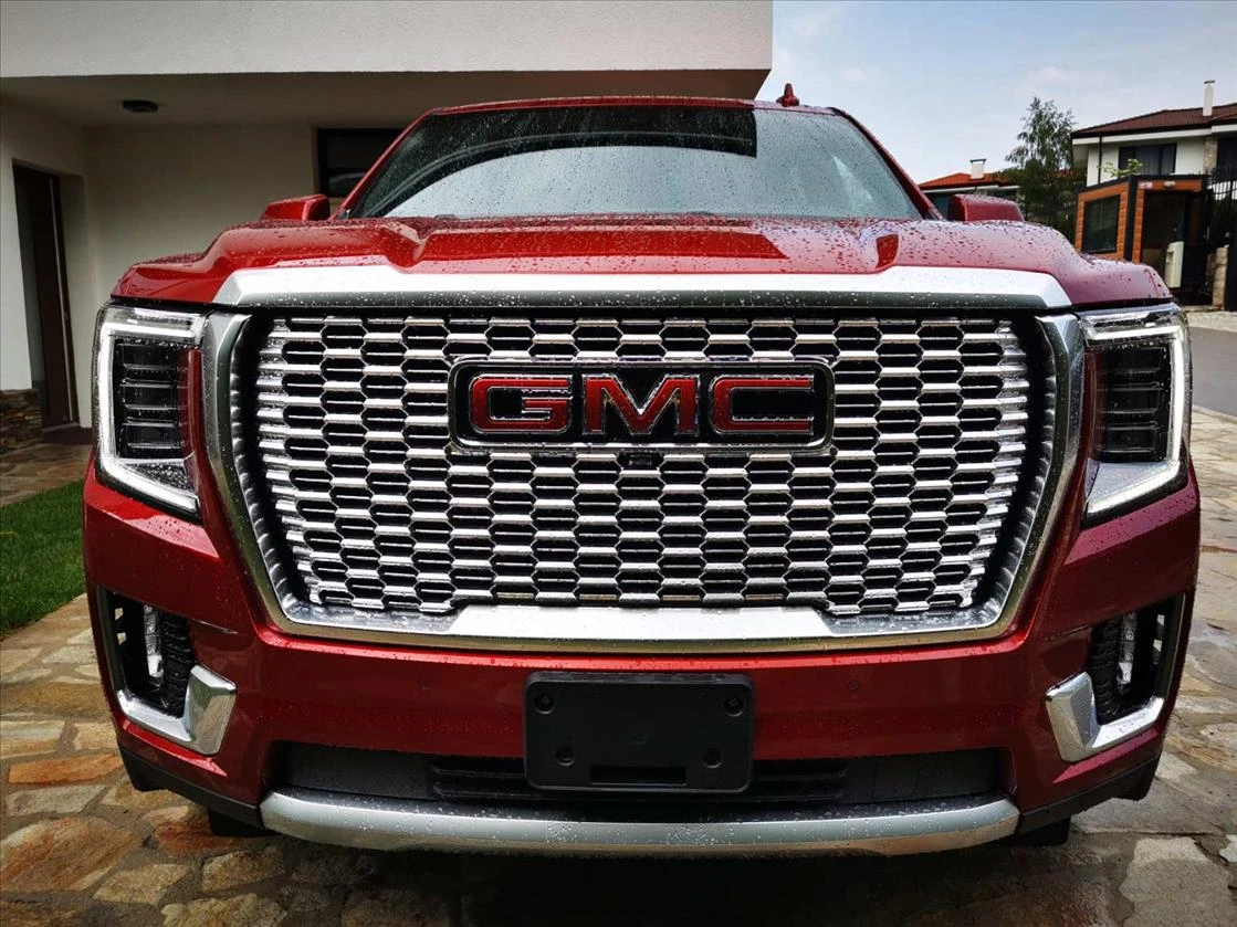 Gmc Yukon DENALI 6.2L V8 - изображение 2