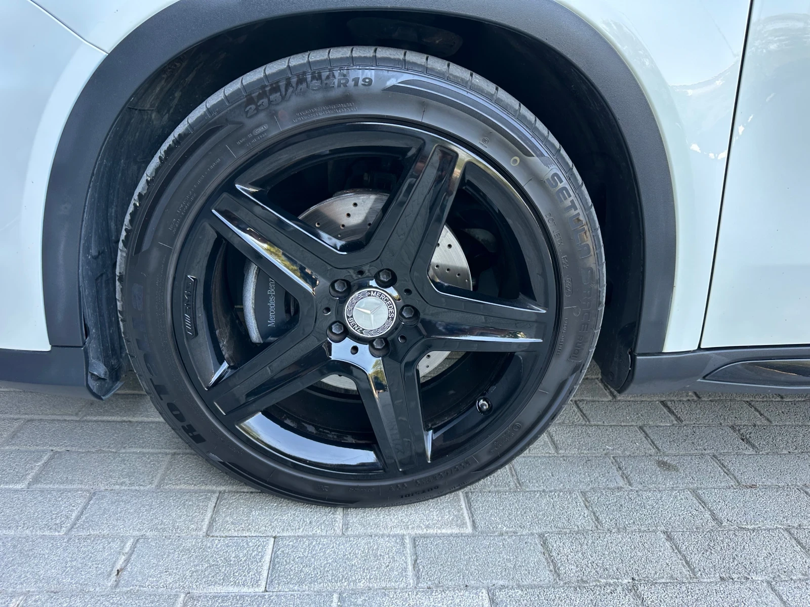 Mercedes-Benz GLA 220 AMG / 4-matic / panorama | Mobile.bg — изображение 14