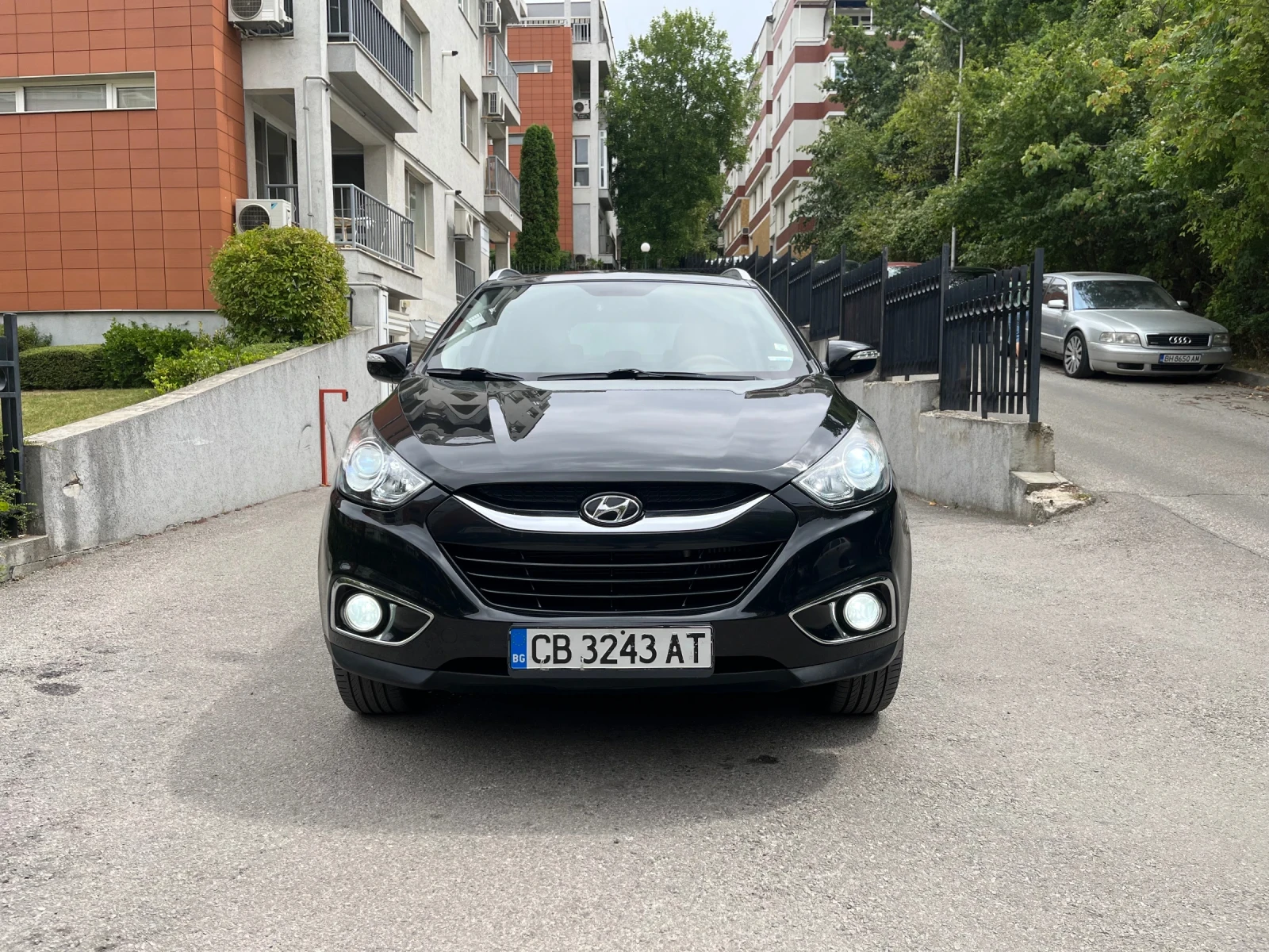 Hyundai IX35 Keyless, CarPlay, Navi, Камера, Кожа  - изображение 4