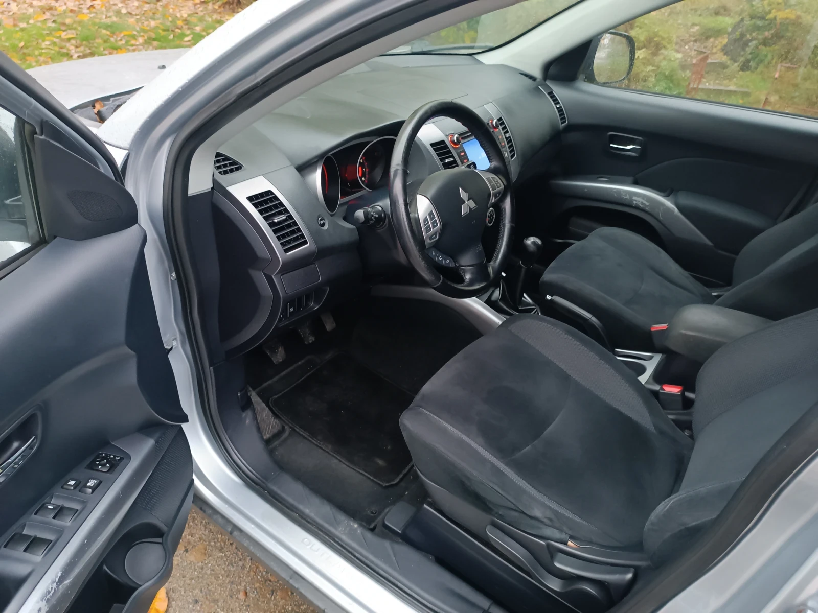 Mitsubishi Outlander | Mobile.bg   5