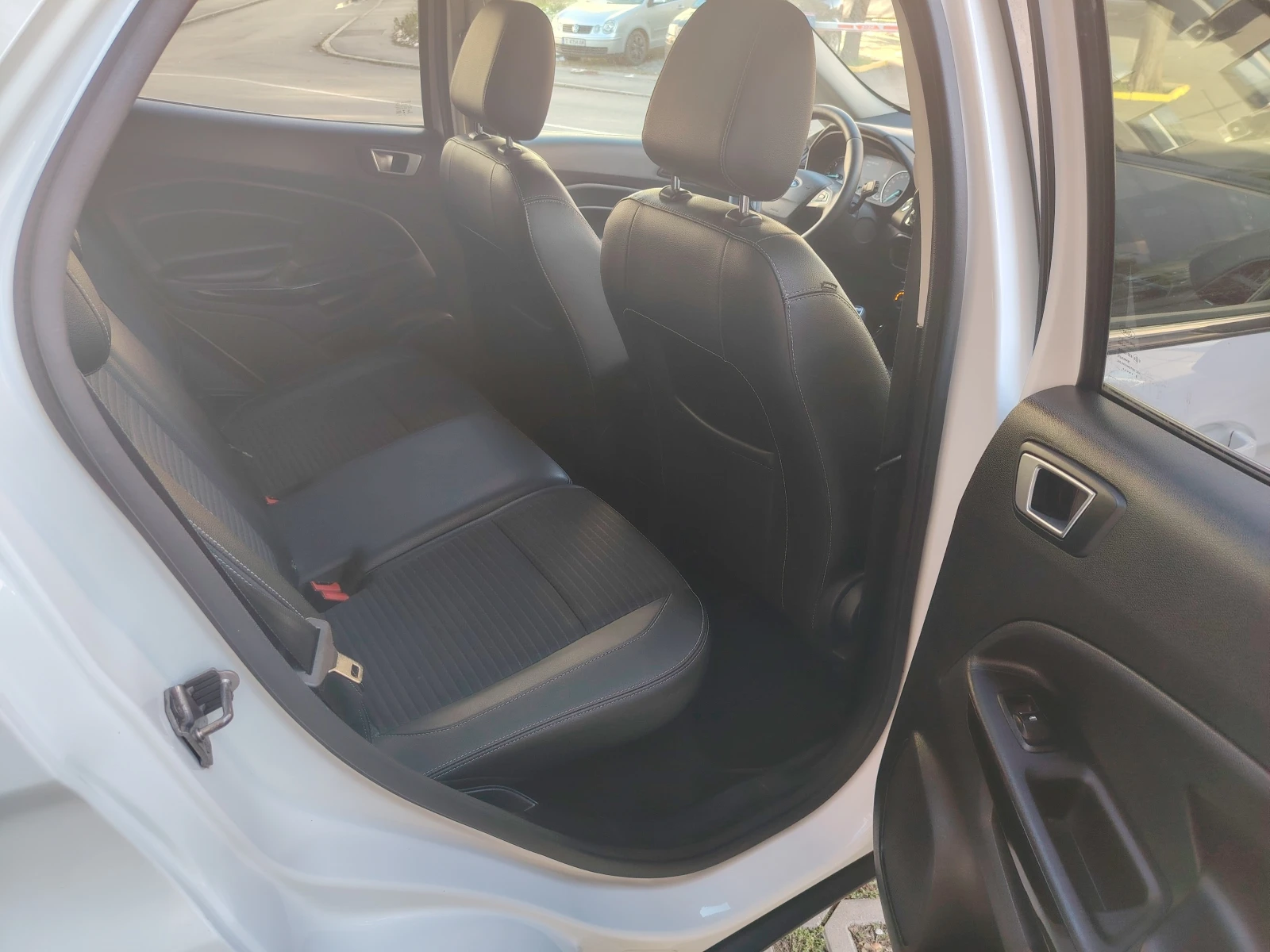 Ford EcoSport      �������� | Mobile.bg � ����������� 11