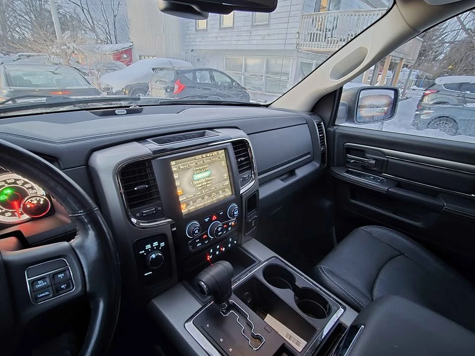 Dodge RAM 1500 ПОДГРЕВ* ОБДУХВАНЕ* ПАНО* , снимка 8 - Автомобили и джипове - 53716096