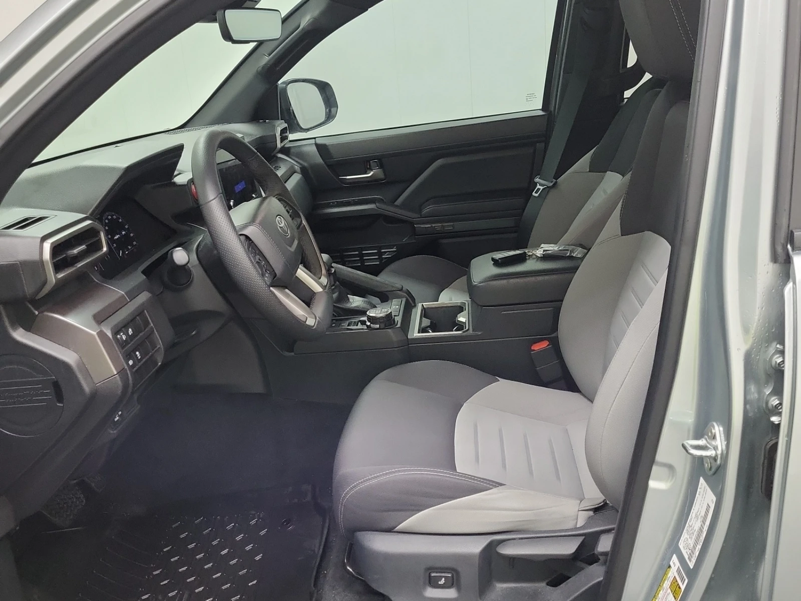 Toyota Tacoma CREW CAB STD BED * * CARFAX * * АВТО КРЕДИТ * * , снимка 7 - Автомобили и джипове - 54102152