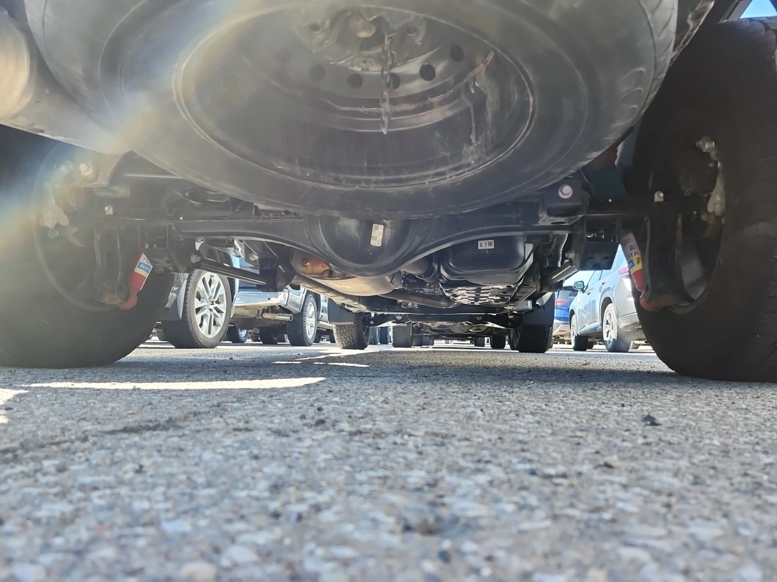 Toyota Tacoma CREW CAB STD BED * * CARFAX * * АВТО КРЕДИТ * * , снимка 14 - Автомобили и джипове - 54102152