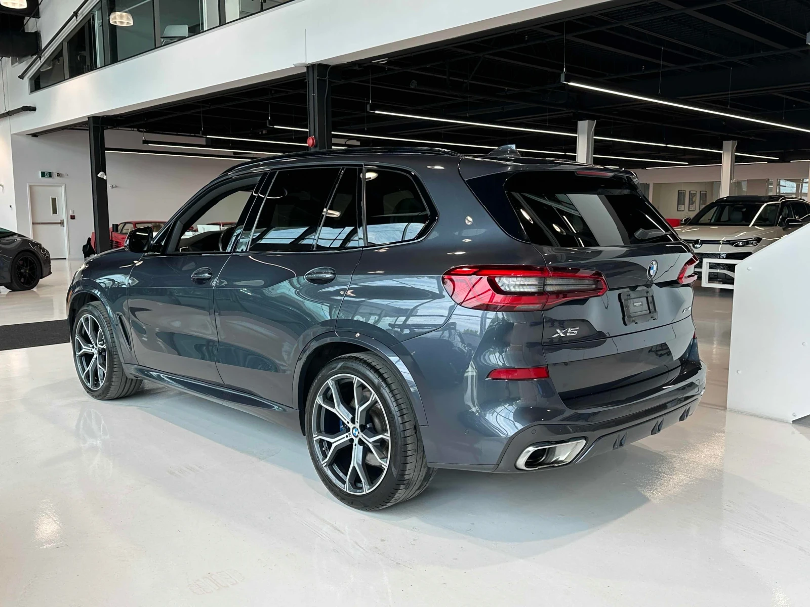 BMW X5 М ПАКЕТ * ПОДГРЕВ * ПАНОРАМА * HARMAN KARDON, снимка 3 - Автомобили и джипове - 54903805