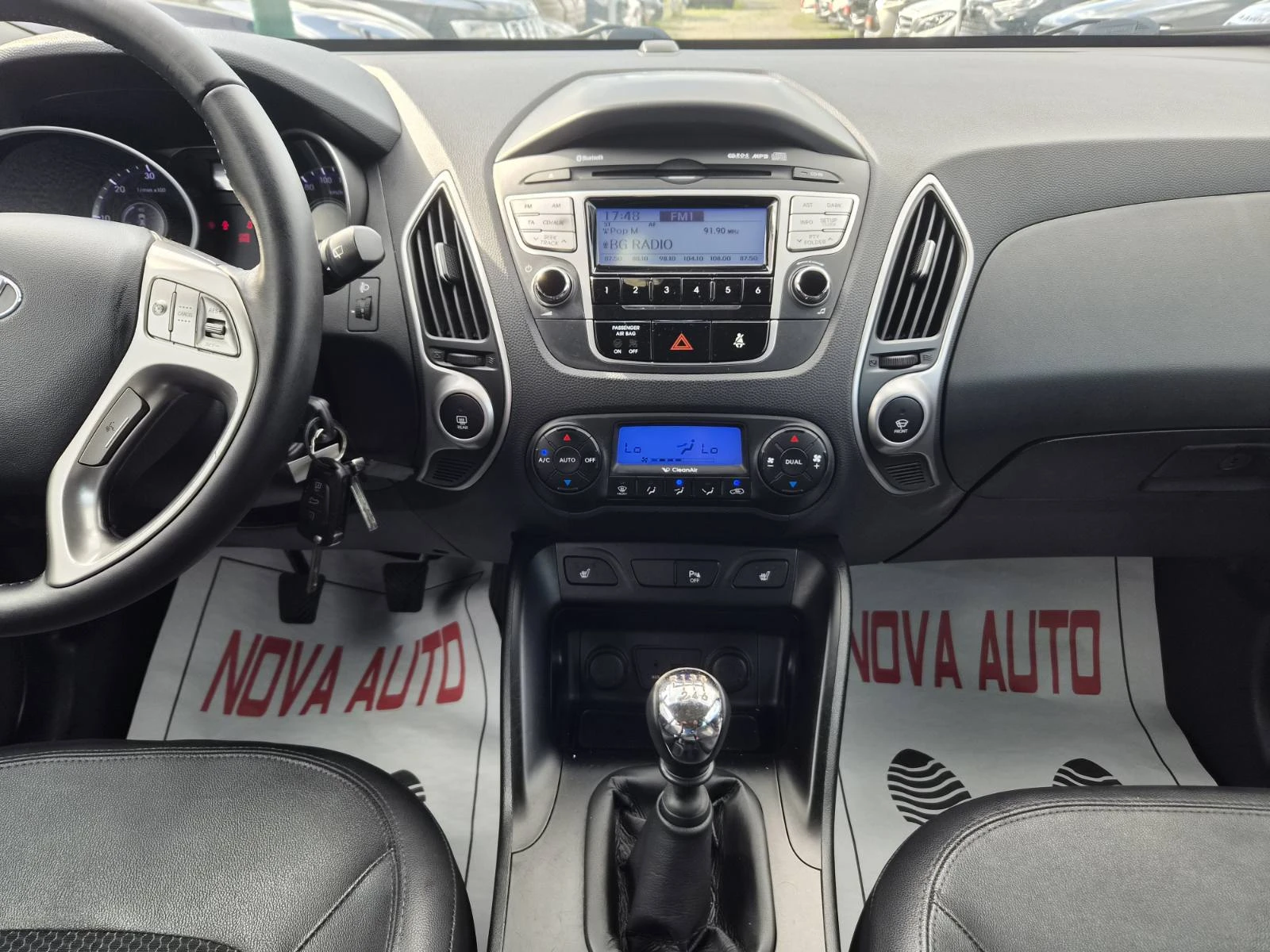 Hyundai IX35 2.0CRDI-190.000км, снимка 10 - Автомобили и джипове - 55287591