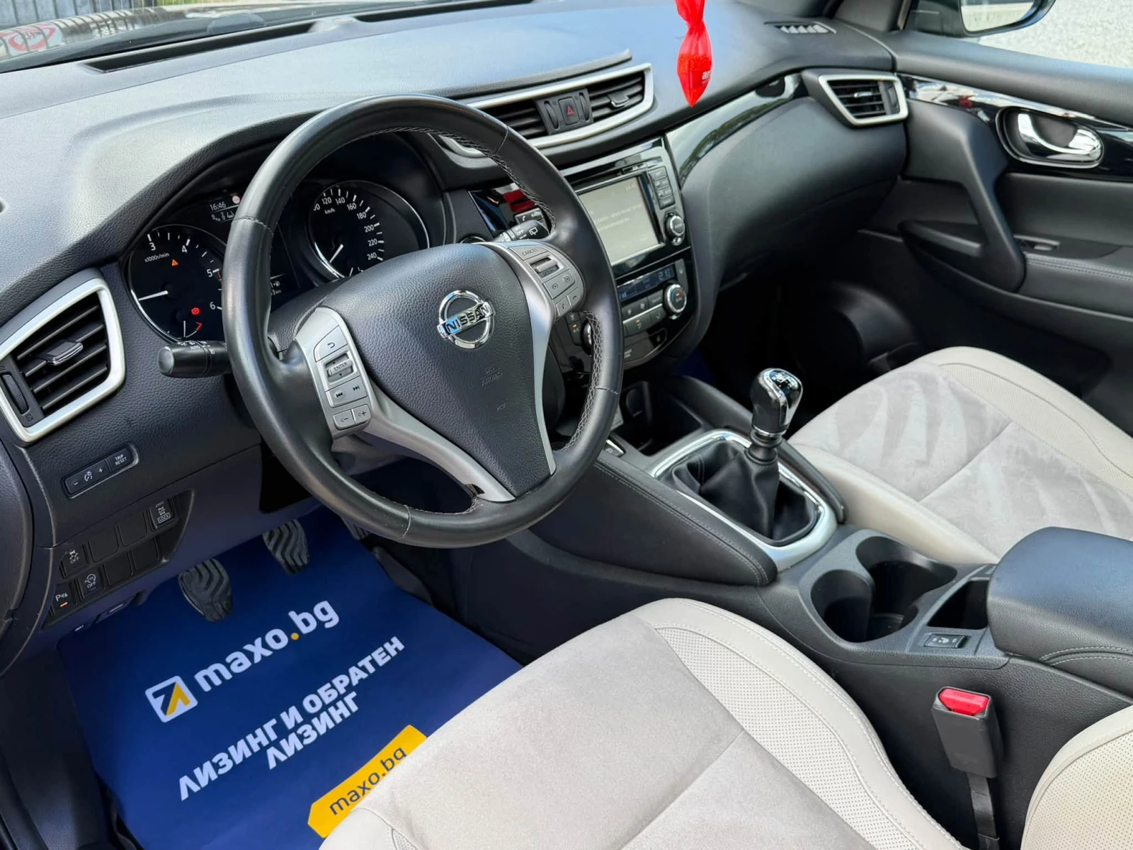 Nissan Qashqai 1.6DCI/PREMIER/LIMITED EDITION/FULL, снимка 11 - Автомобили и джипове - 56211666