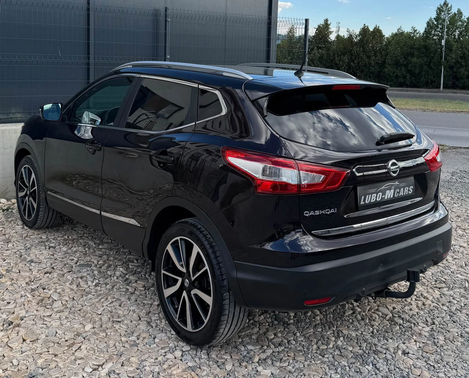 Nissan Qashqai 1.6DCI/PREMIER/LIMITED EDITION/FULL, снимка 8 - Автомобили и джипове - 56211666