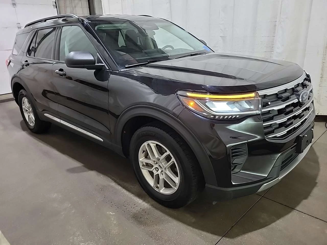 Ford Explorer Active w/100A Pkg 4WD, снимка 3 - Автомобили и джипове - 56537287