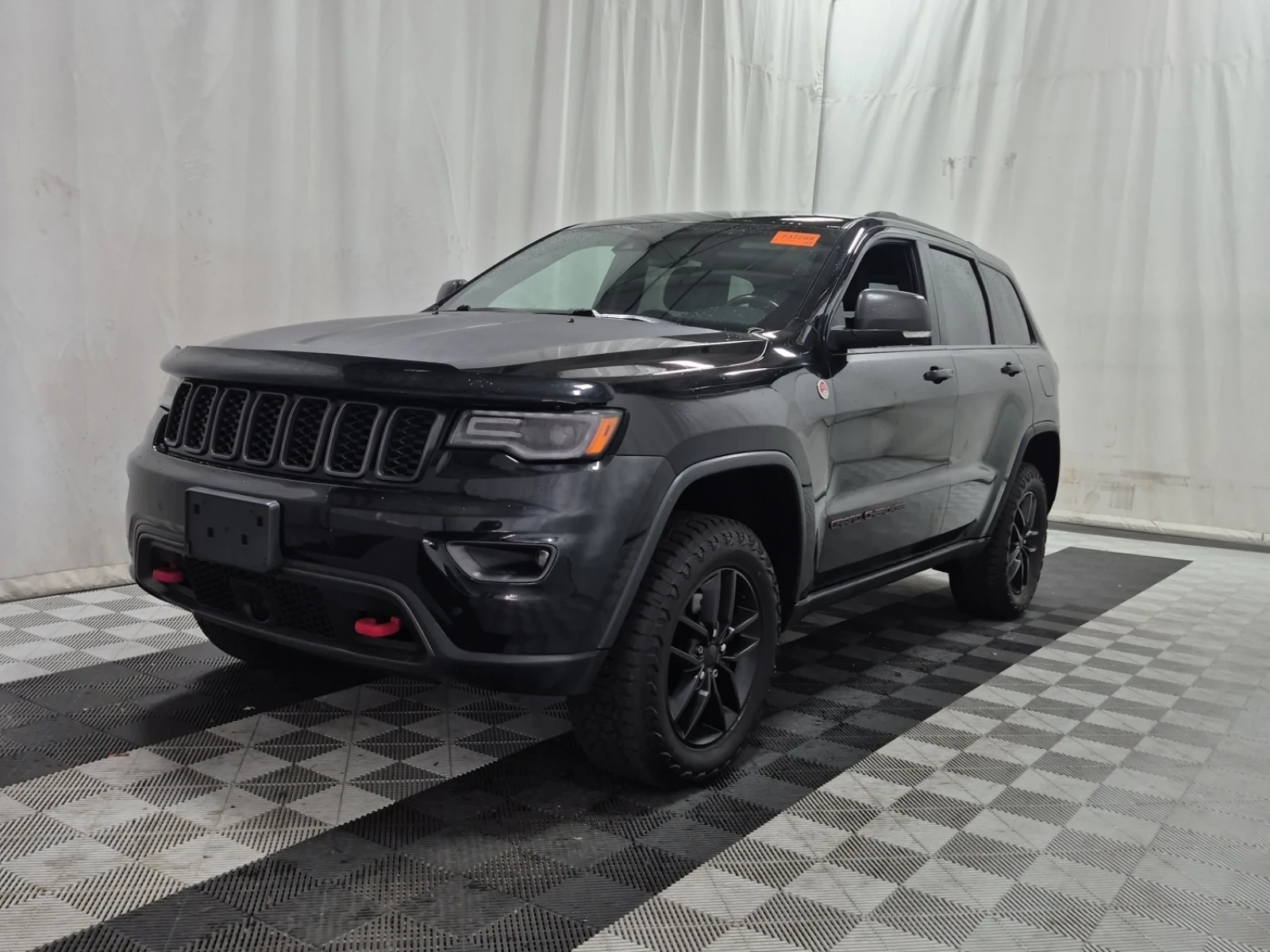 Jeep Grand cherokee TRAILHAWK / АВТОКРЕДИТ