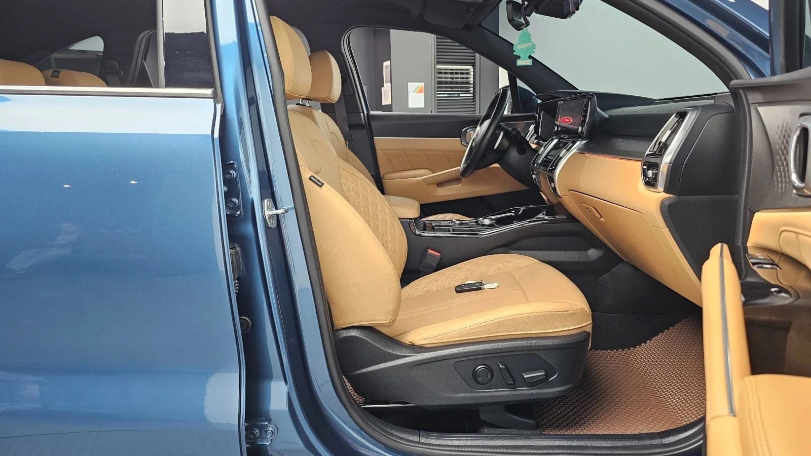 Kia Sorento, снимка 10 - Автомобили и джипове - 56688622