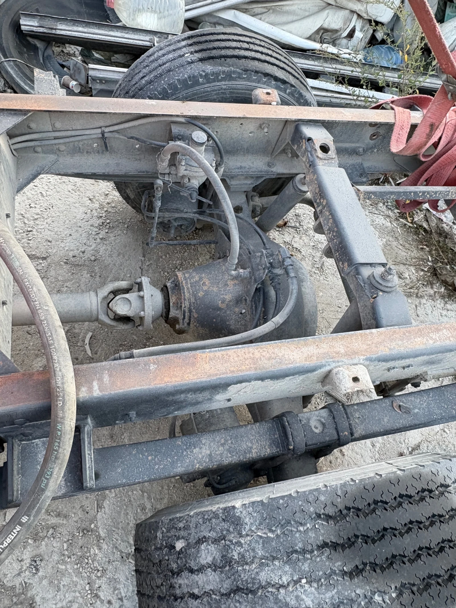 Nissan 125  На части, снимка 3 - Камиони - 56021652