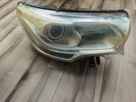 Десен фар за Citroen C4 ., снимка 1