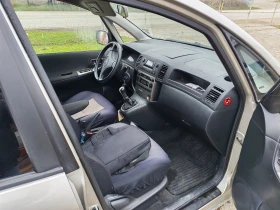Toyota Corolla verso, снимка 6