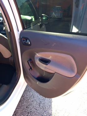 Citroen C3 Picasso 1.4 Full Led + Gaz , снимка 6