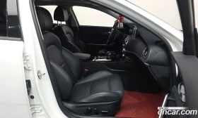 Kia Stinger 2.0 Turbo 2WD Platinum, снимка 16