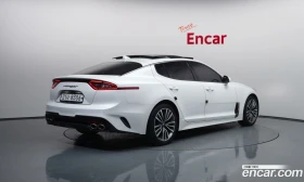 Kia Stinger 2.0 Turbo 2WD Platinum, снимка 2