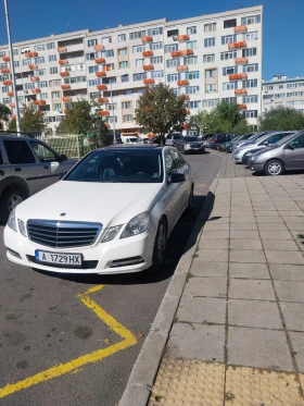 Mercedes-Benz E 220 AMG, снимка 1