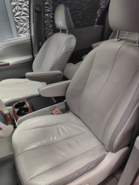 Toyota Sienna 3.5* АВТОМАТ* ПАНОРАМА* TV* ПОДГРЕВ* JBL* CAM* TEM - 33900 лв. - 23048304 7