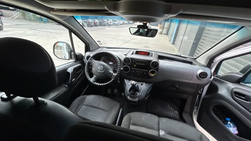 Citroen Berlingo 1.6 бензин/газ, снимка 5 - Автомобили и джипове - 47805777