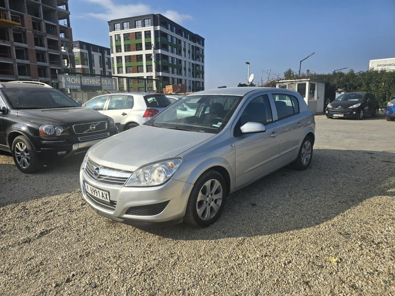 Opel Astra 1.3 JTDm, снимка 1 - Автомобили и джипове - 47902715