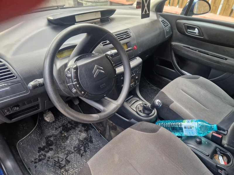 Citroen C4 1, 4 gas benzin, снимка 5 - Автомобили и джипове - 49200644