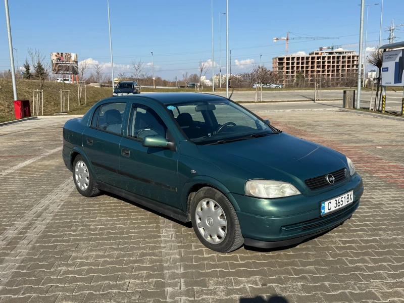 Opel Astra 1.4i, снимка 3 - Автомобили и джипове - 48922483