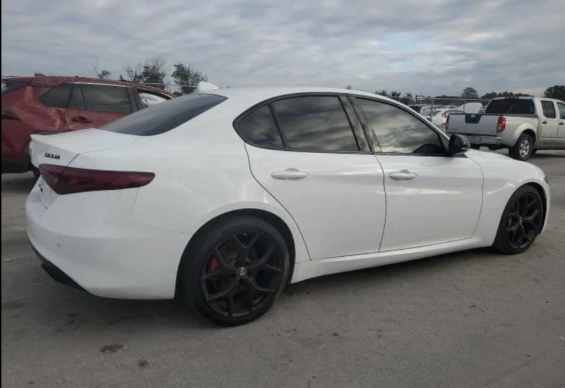 Alfa Romeo Giulia, снимка 5 - Автомобили и джипове - 48953148