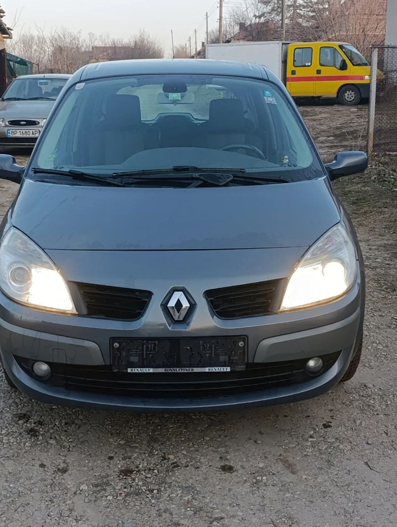 Renault Scenic, снимка 1 - Автомобили и джипове - 49046400