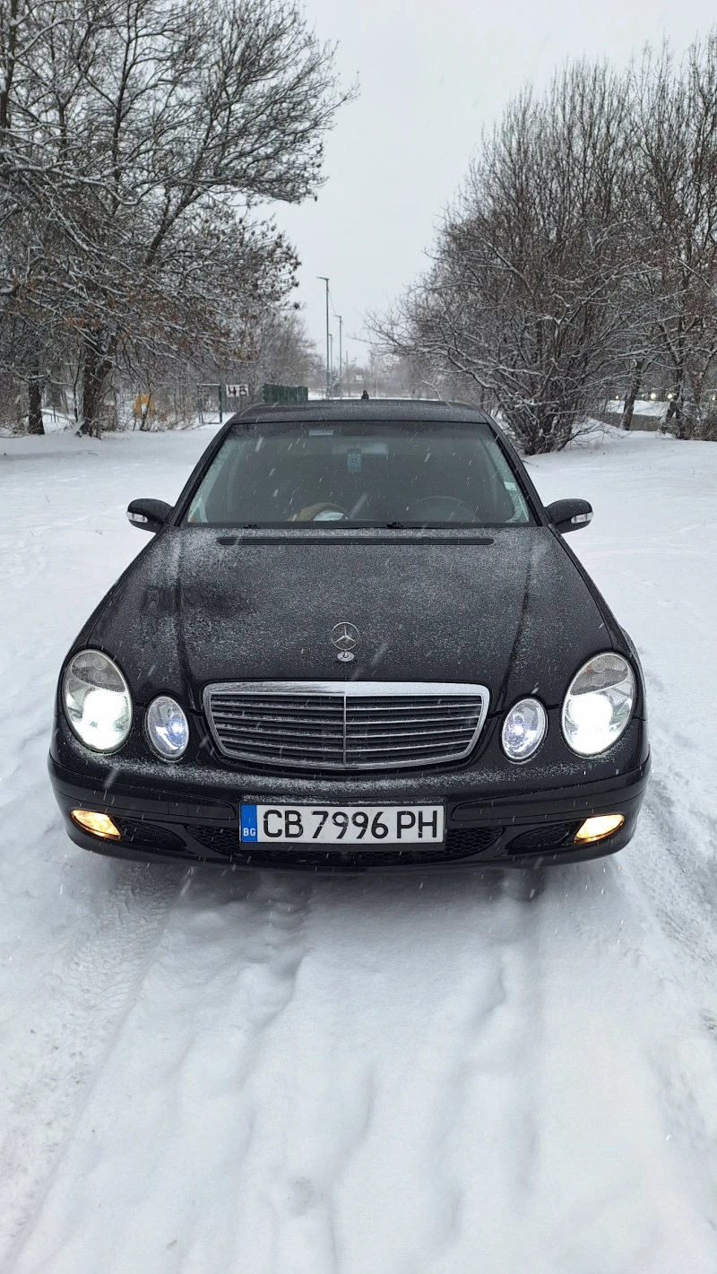 Mercedes-Benz E 200 2.0, снимка 2 - Автомобили и джипове - 49239554