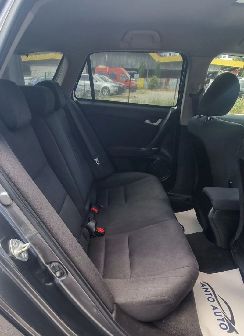 Honda Accord 2.0 i-VTEC Навигация!Камера!, снимка 12 - Автомобили и джипове - 51192905