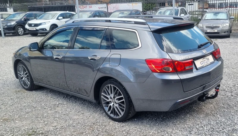 Honda Accord 2.0 i-VTEC Навигация!Камера!, снимка 7 - Автомобили и джипове - 51192905