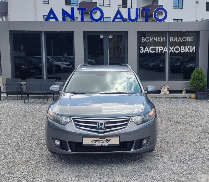 Honda Accord 2.0 i-VTEC Навигация!Камера!, снимка 2 - Автомобили и джипове - 51192905