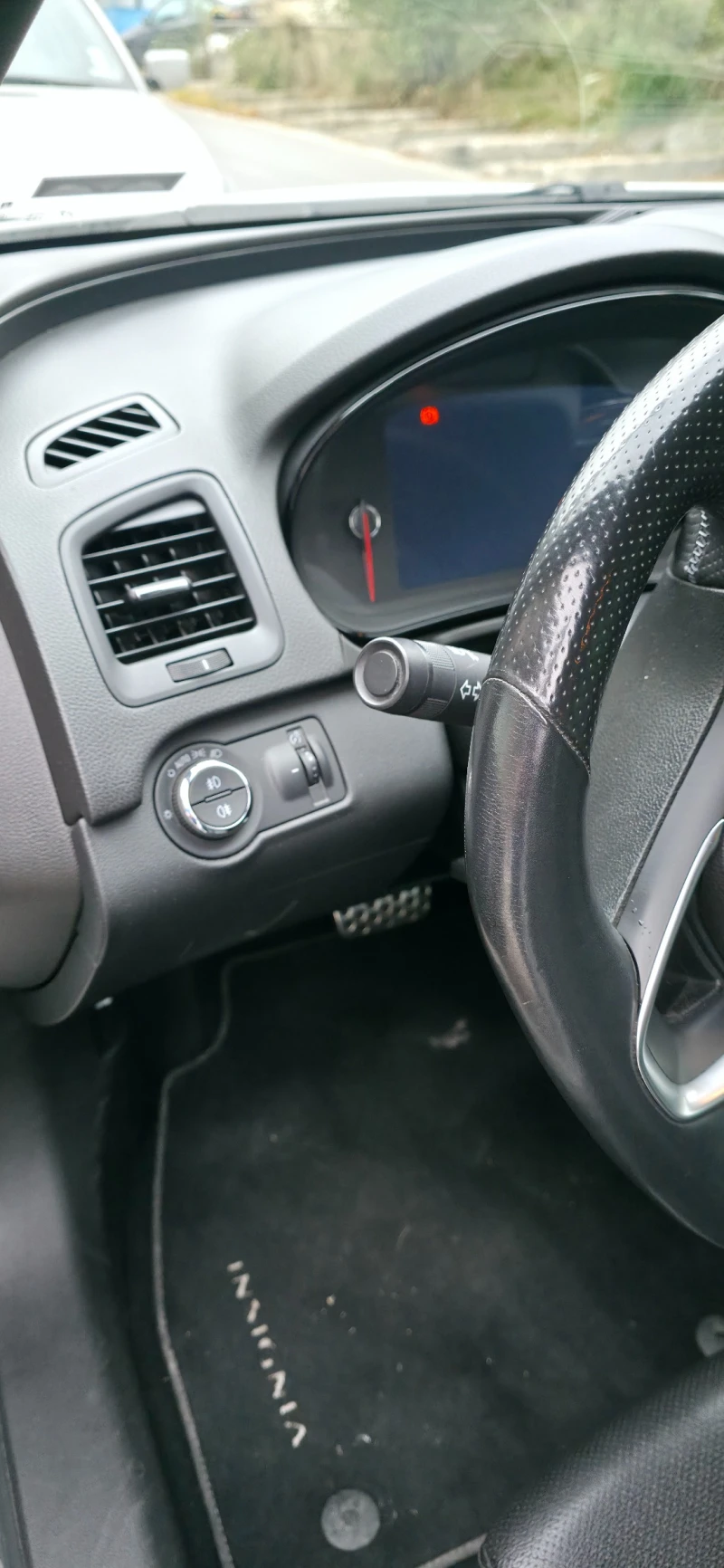 Opel Insignia, снимка 7 - Автомобили и джипове - 52275289