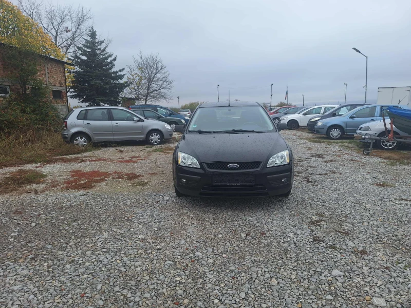 Ford Focus 1.6i klima, снимка 2 - Автомобили и джипове - 52340791