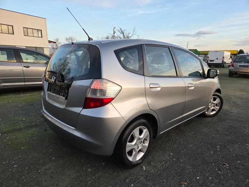 Honda Jazz 1, 3VVTI90k.s.120800kmFACEEU5, снимка 4 - Автомобили и джипове - 52482629