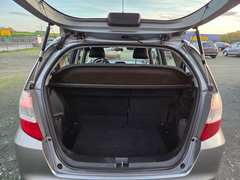 Honda Jazz 1, 3VVTI90k.s.120800kmFACEEU5, снимка 13 - Автомобили и джипове - 52482629