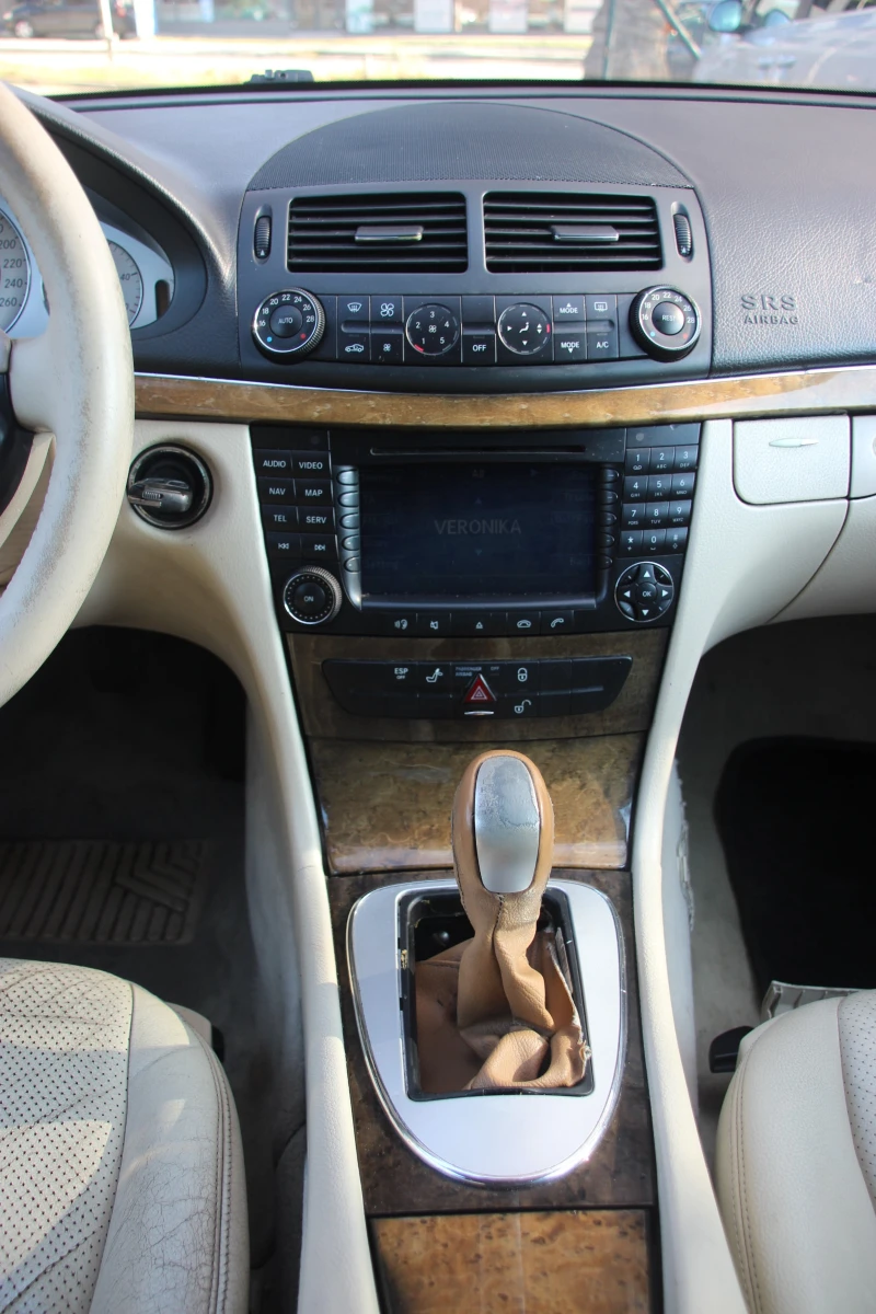 Mercedes-Benz E 280 CDI  С РЕГИСТРАЦИЯ, снимка 11 - Автомобили и джипове - 52628158