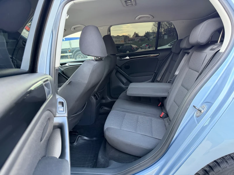 VW Golf 2.0TDI, снимка 8 - Автомобили и джипове - 52878828