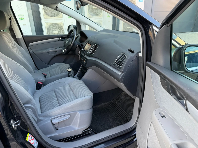 VW Sharan 2.0TDI, 140к.6-скорости, Нов внос, , , снимка 13 - Автомобили и джипове - 53142432