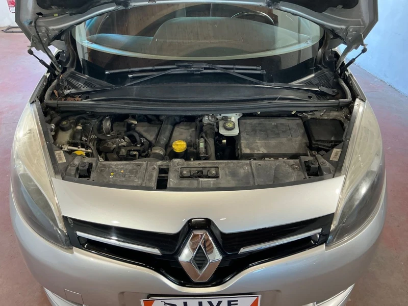 Renault Scenic 1, 5dci-LIMITED-AUTOMAT, снимка 10 - Автомобили и джипове - 53304415
