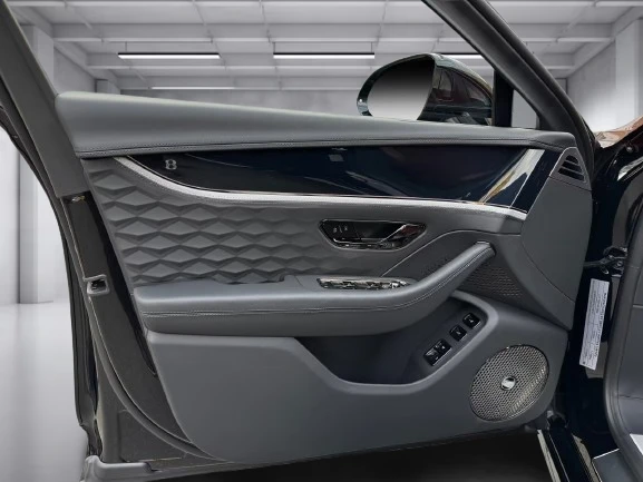 Bentley Flying Spur Speed V8 Hybrid = Mulliner = Гаранция, снимка 6 - Автомобили и джипове - 54013705