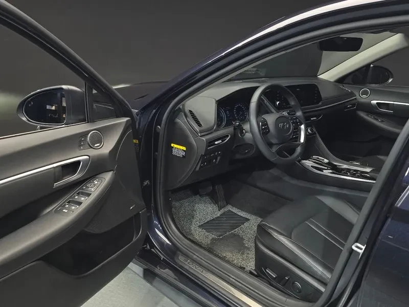 Hyundai Sonata Hybrid (Dn8) Premium Family, снимка 10 - Автомобили и джипове - 55707977