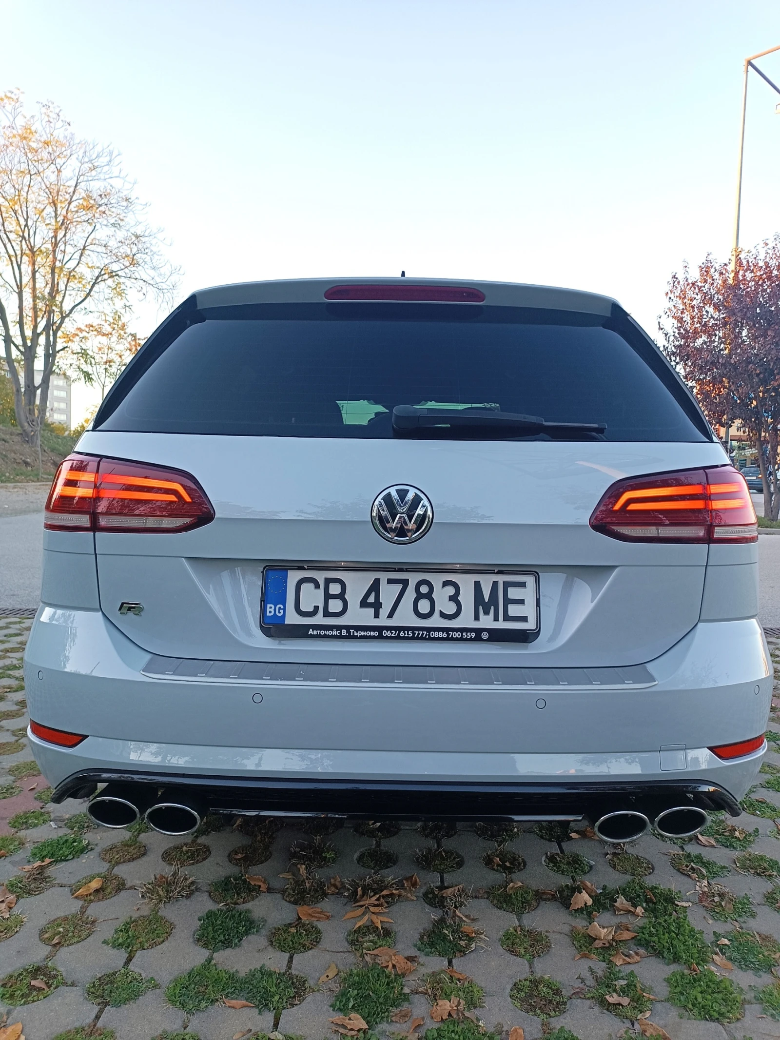 VW Golf R 2.0TSI 4MOTION - изображение 8