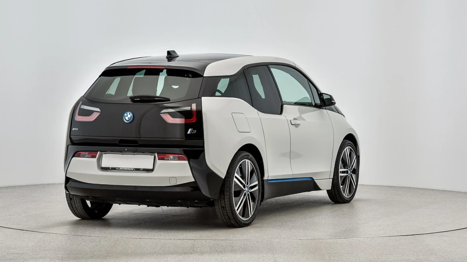 BMW i3 94 - изображение 6