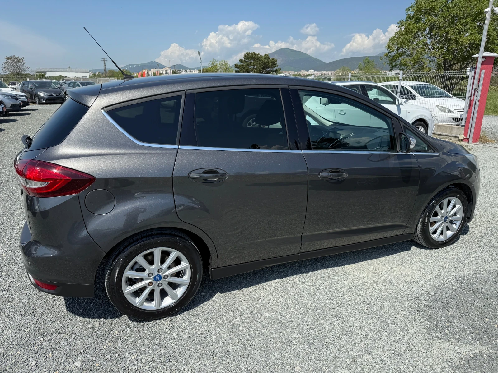 Ford C-max (KATO НОВА) - изображение 5