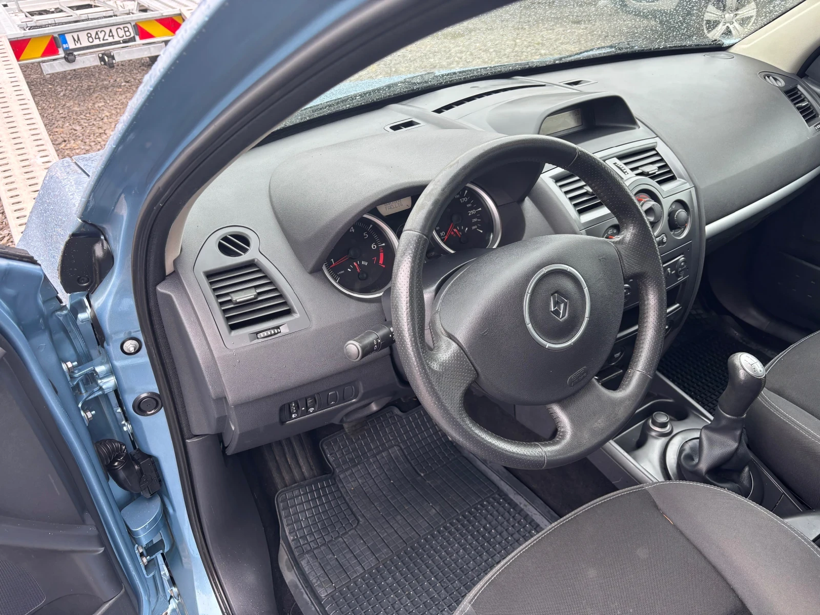Renault Megane 1.4i 72ks Nov vnos - изображение 8